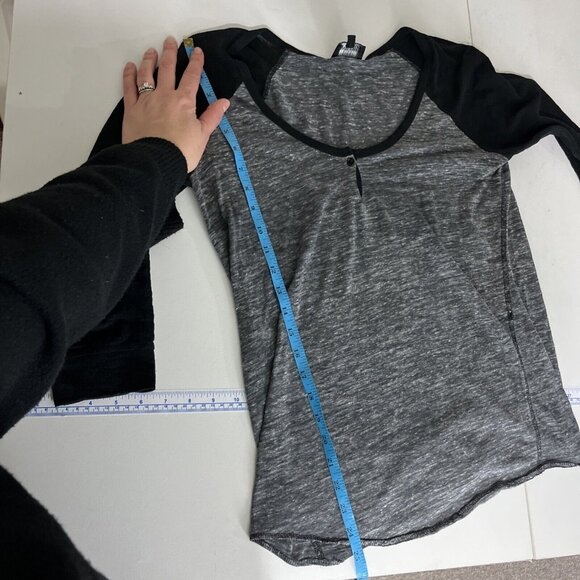 Aritza Wilfred Free Grey and Black Raglan Top Womens Size S - Picture 7 of 8